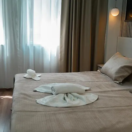 Aparthotel Imperium Taxim 4*