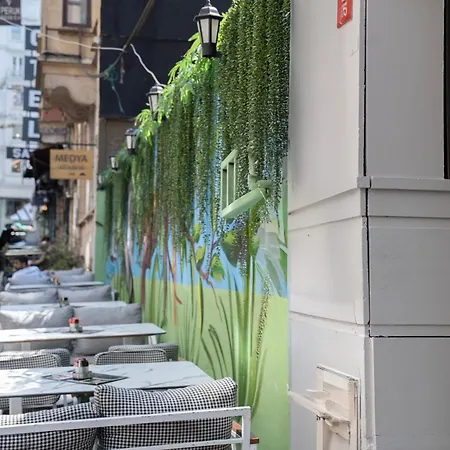 Apart-hotel Imperium Taxim 4*